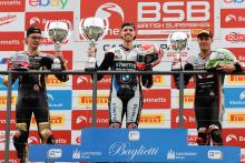 British Superbikes - Cadwell Park: Buchan bounces back with double win